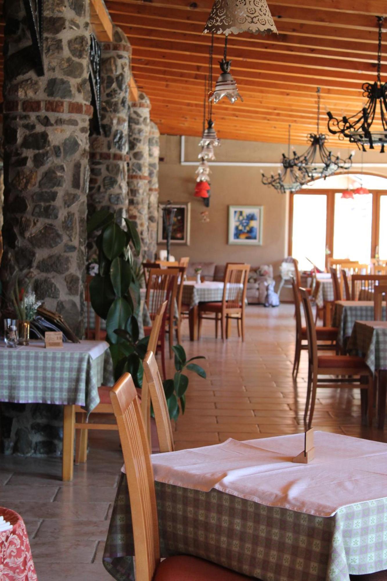 Hotel Tutto Galicnik Luaran gambar