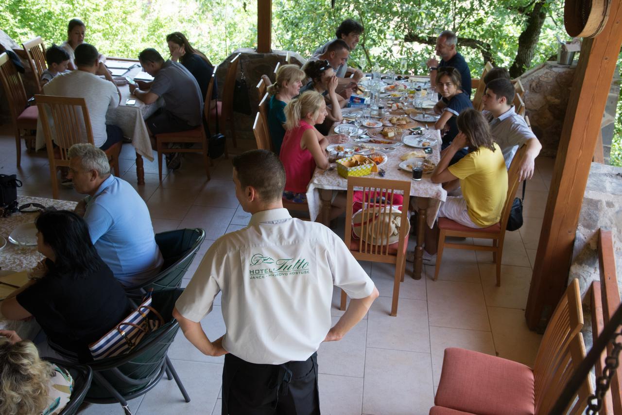 Hotel Tutto Galicnik Luaran gambar